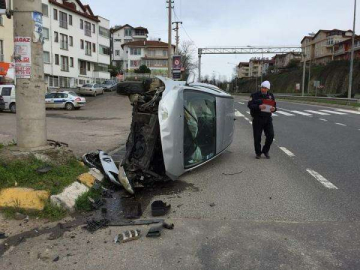 Dolunay Kavşağında Yine Kaza