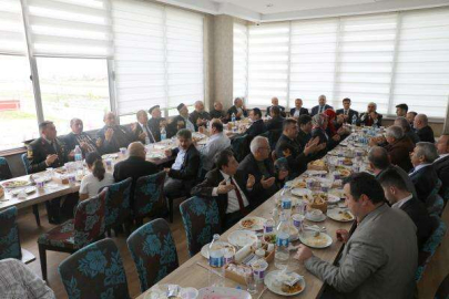 Şehit Yakınları ve Gazilere Yemek