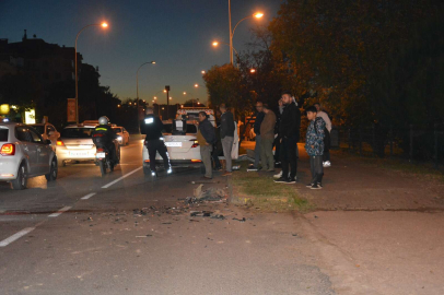 ÜNYE SAHİL YOLUNDA MADDİ HASARLI KAZA