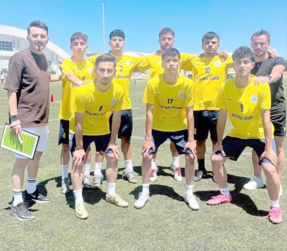 FATSA GENÇLİKSPOR’DAN TARİHİ BAŞARI GELDİ!
