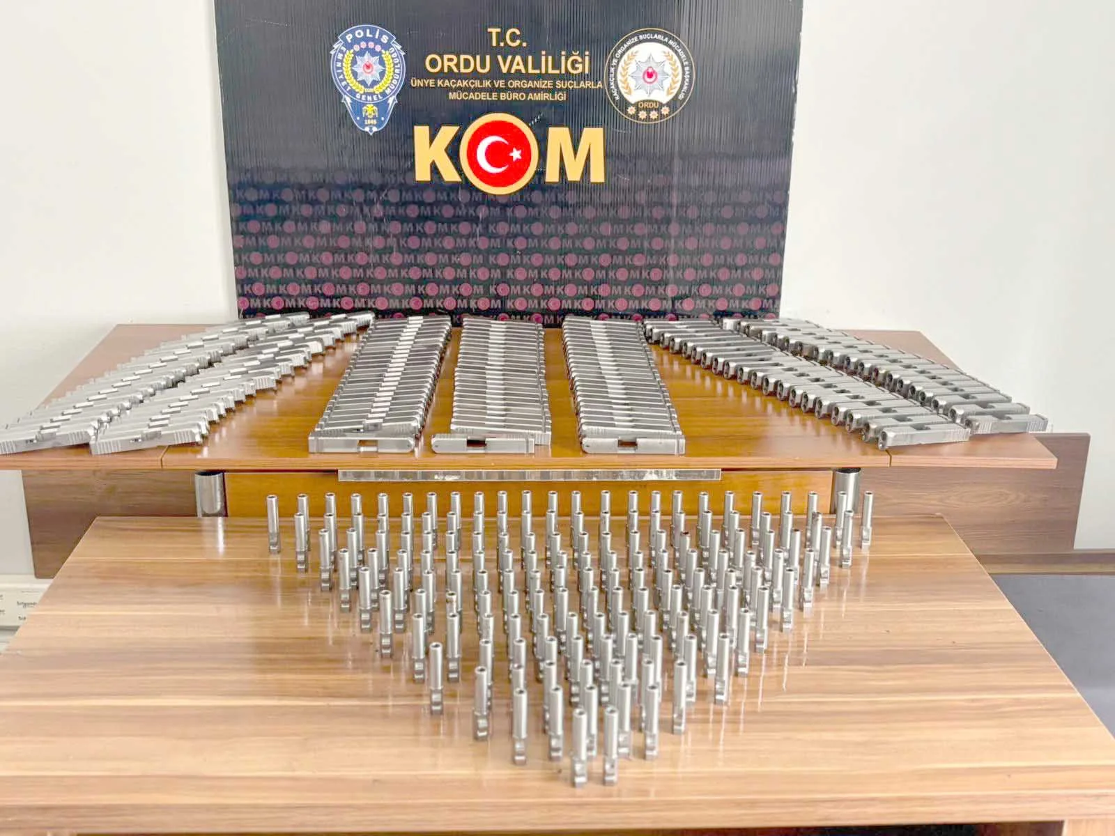 Ünye’de Cephanelik Gibi Araç!