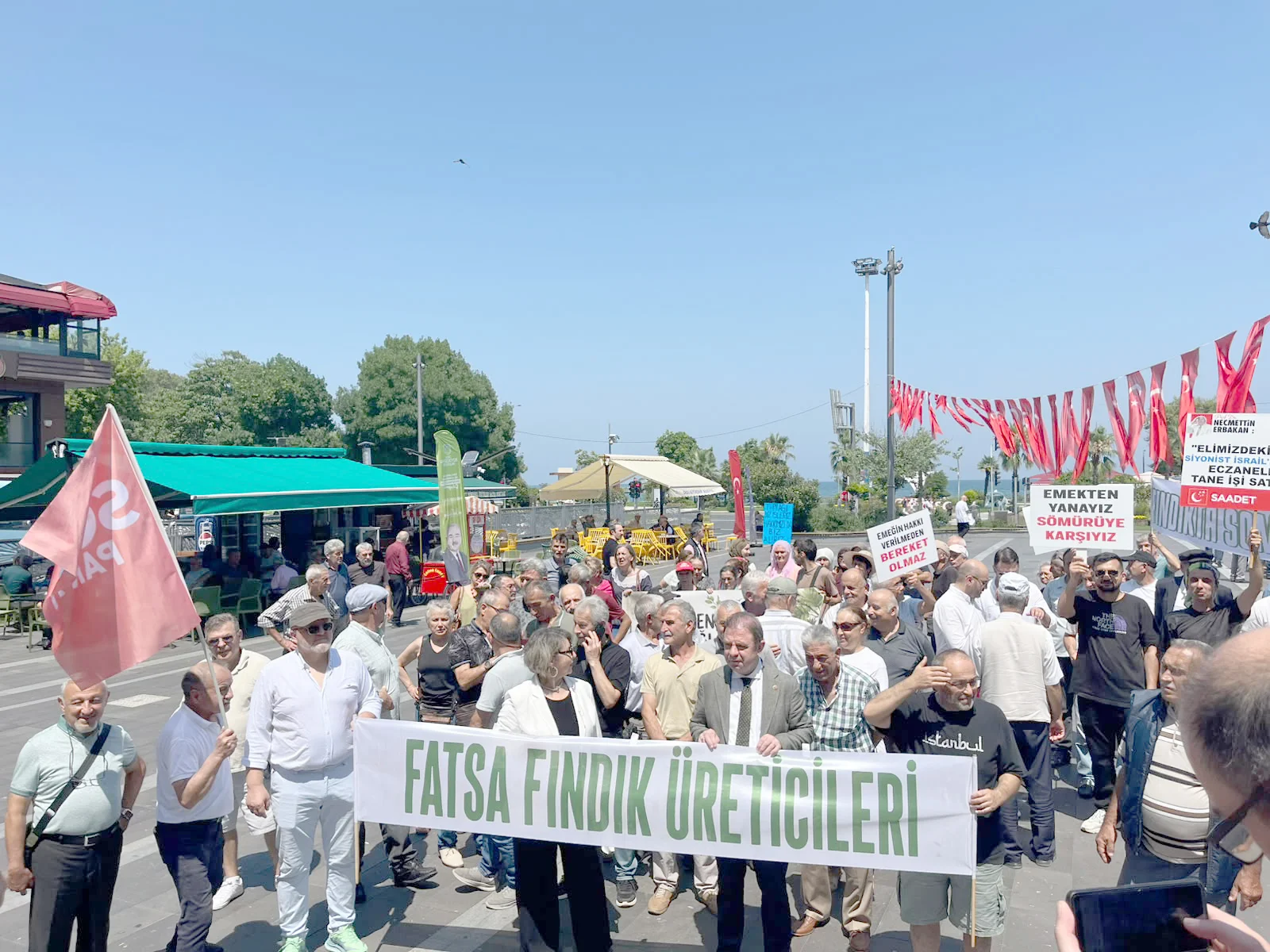 Fındık Üreticileri Meydana İndi!